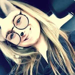 Meet your Posher, Macy